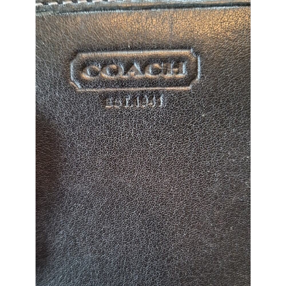 Coach Soho Black Leather Zip Wallet with Silver Buckle Details EUC - Picture 9 of 16
